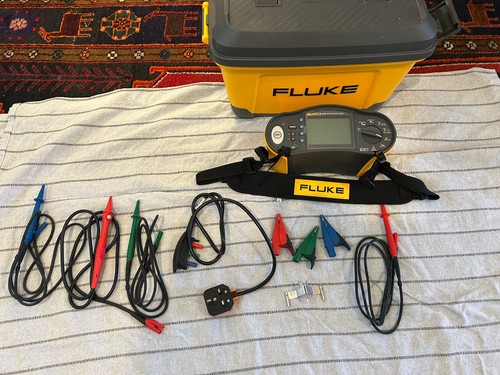 Fluke multifunction tester - fluke,